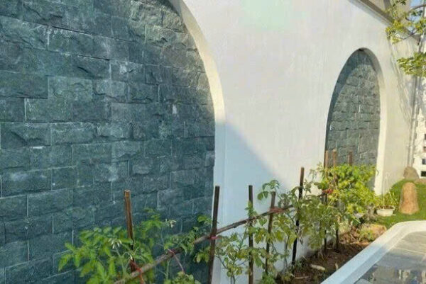 Outdoor walls 1