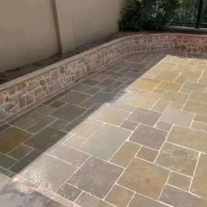 Đá vôi sân vườn