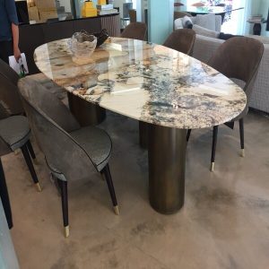 Bàn Ăn Mặt Đá Nhân Tạo